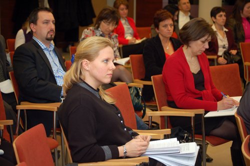 közönség, hallgatóság közönség, hallgatóság