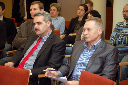 közönség, hallgatóság közönség, hallgatóság